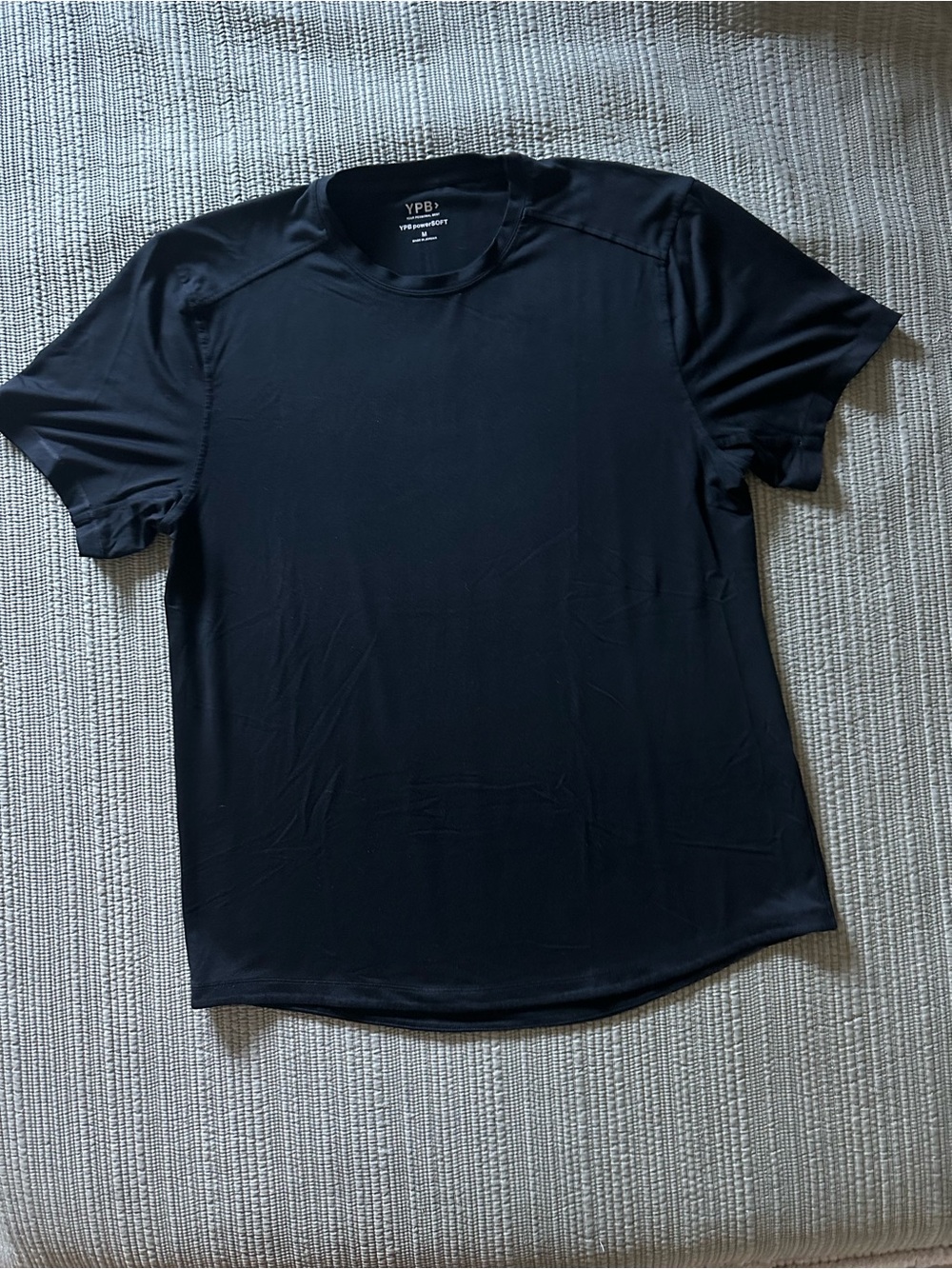 Abercrombie & Fitch Men’s Medium Black YPB Training Club Shirt